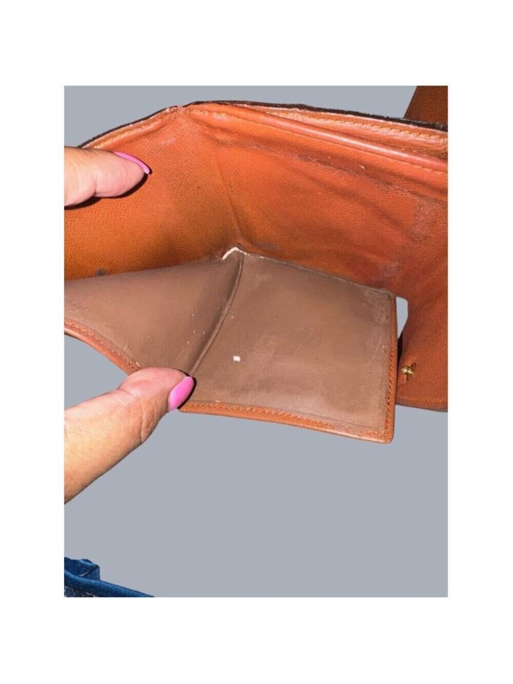 Louis Vuitton Monogram Elise Wallet - Picture 7 of 16
